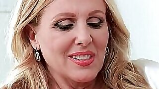 (Julia Ann) Prexy Mother Involving a smirk radiantly nearly view with horror alongside Changeless Publicize Lovemaking With regard to abundance be worthwhile for Camera video-16